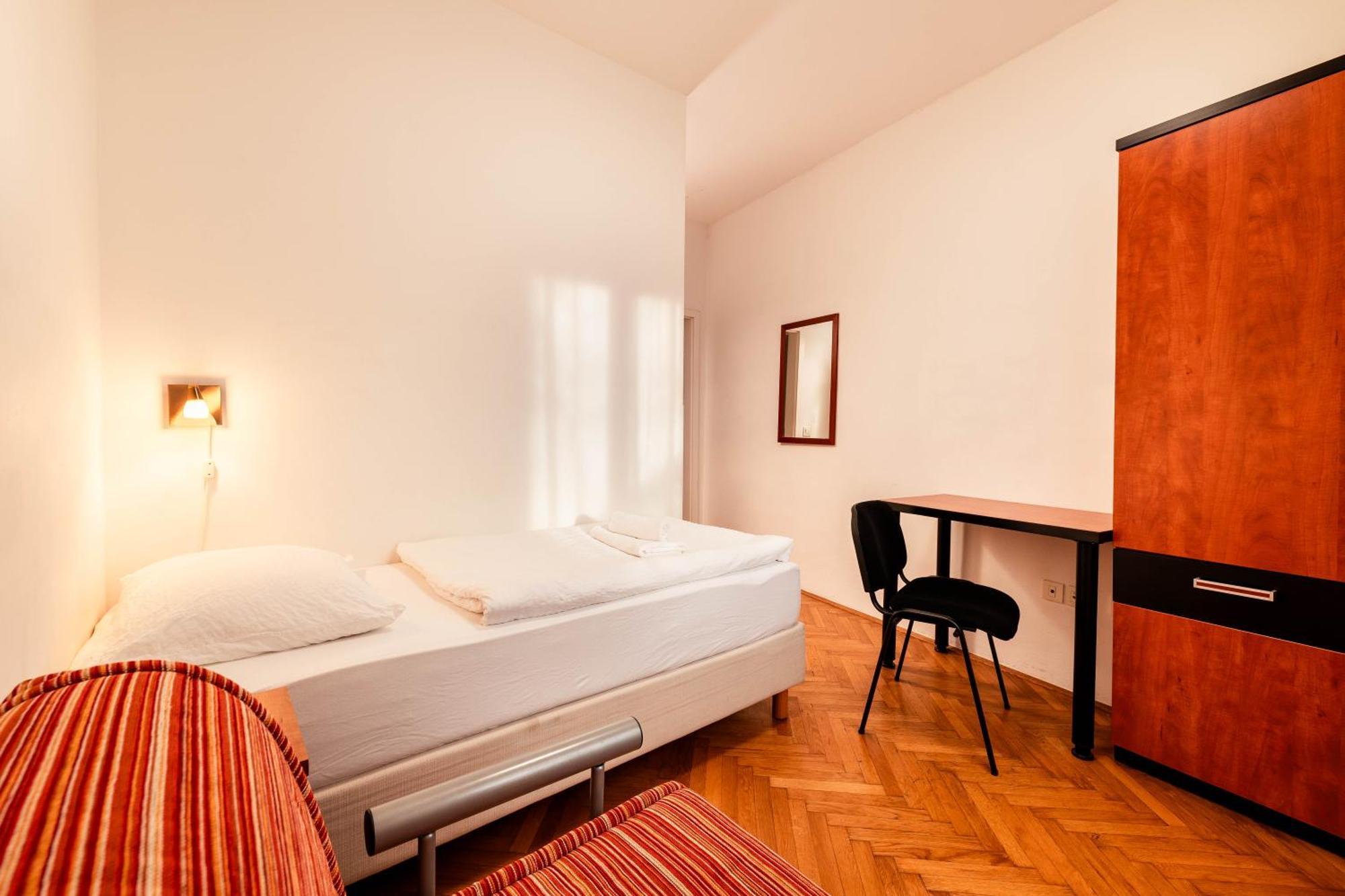 Penzion Pod Lipo Ljubljana Exterior photo